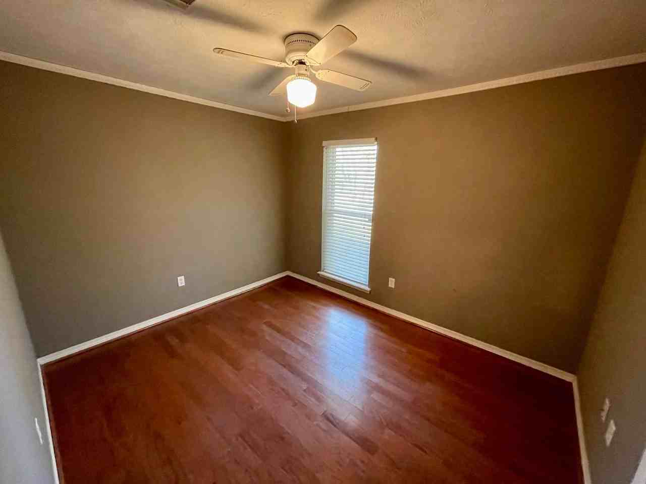 414 Willow Oak Dr - Photo 6 of 9