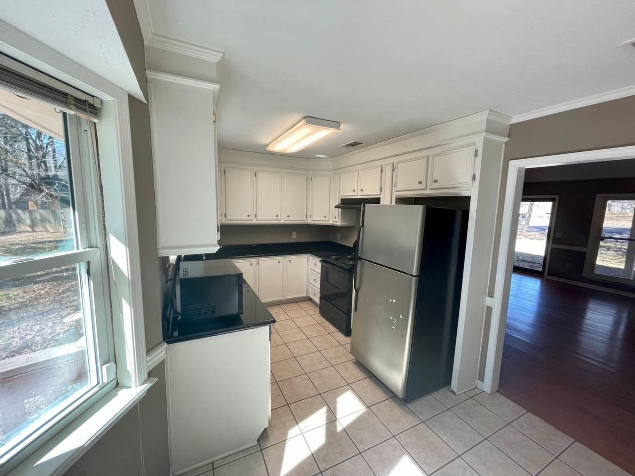 414 Willow Oak Dr - Photo 5 of 9