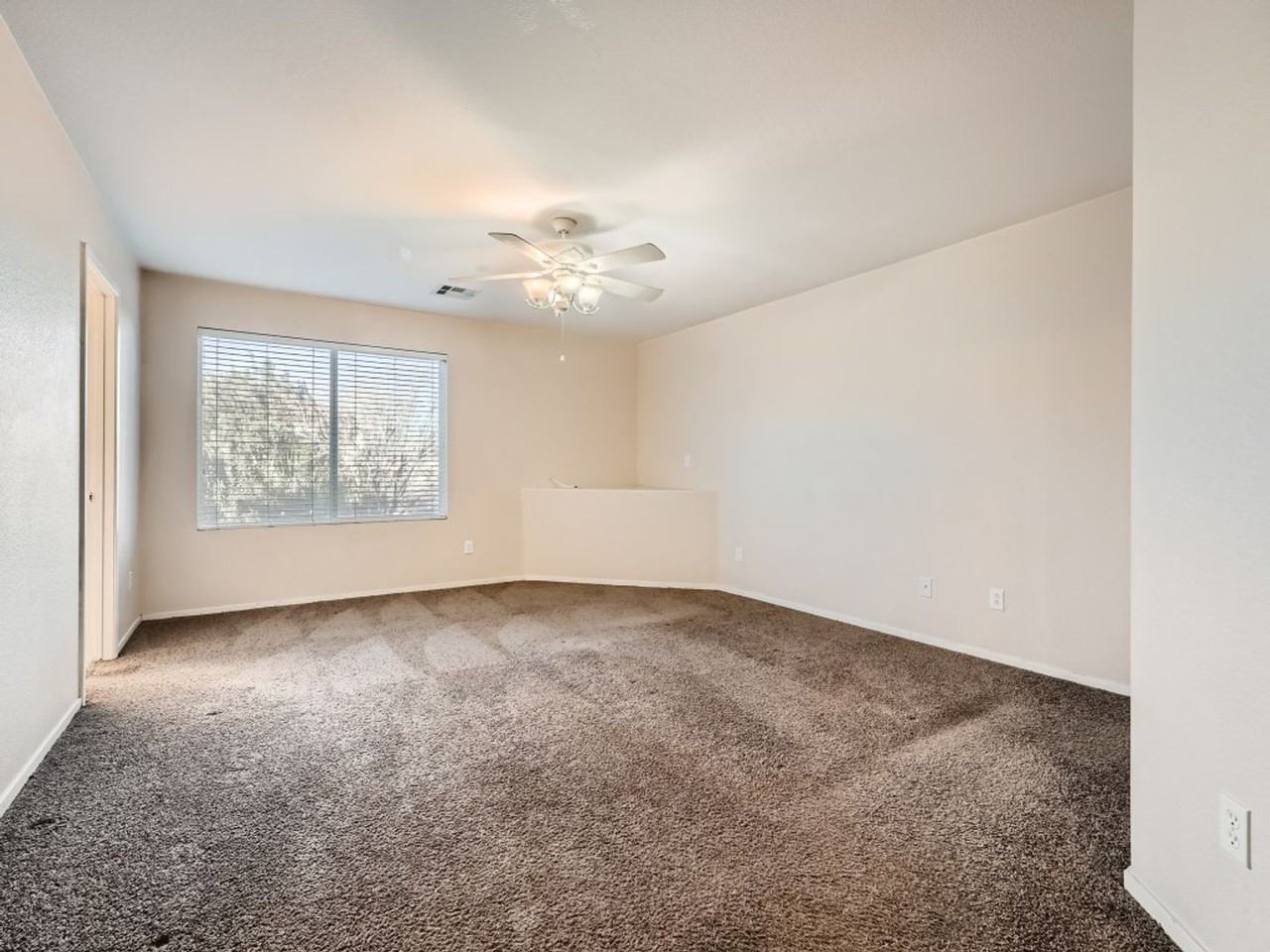 10111 Monks Hood Ct - Photo 7 of 13
