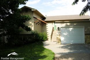 1925 Crescent Dr - Photo 1 of 1