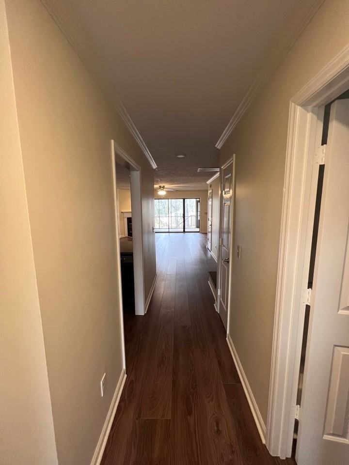 10161 Creekside Dr Se - Photo 6 of 12