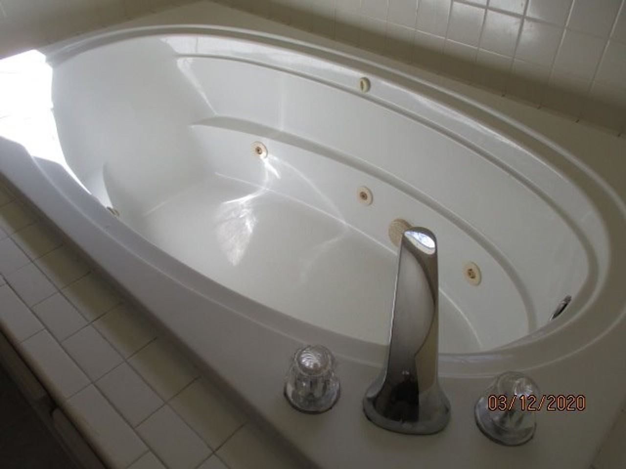 128 Hedgerow Ln - Photo 6 of 34