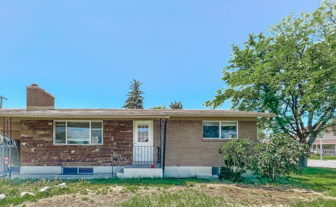 1485 West 1460 North - Photo 2 of 24