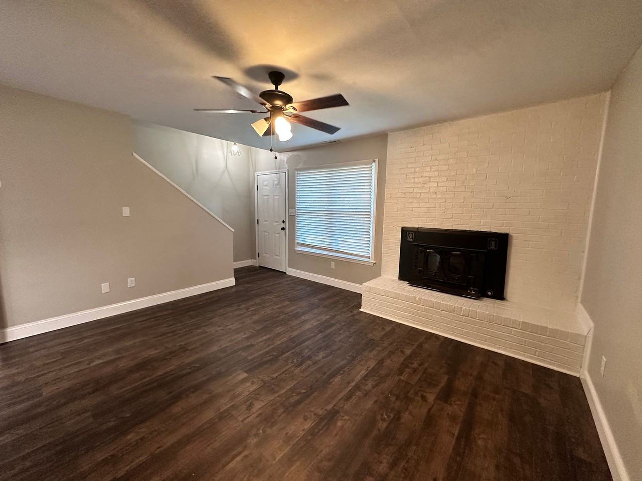 2335 Brookview Ct - Photo 5 of 23