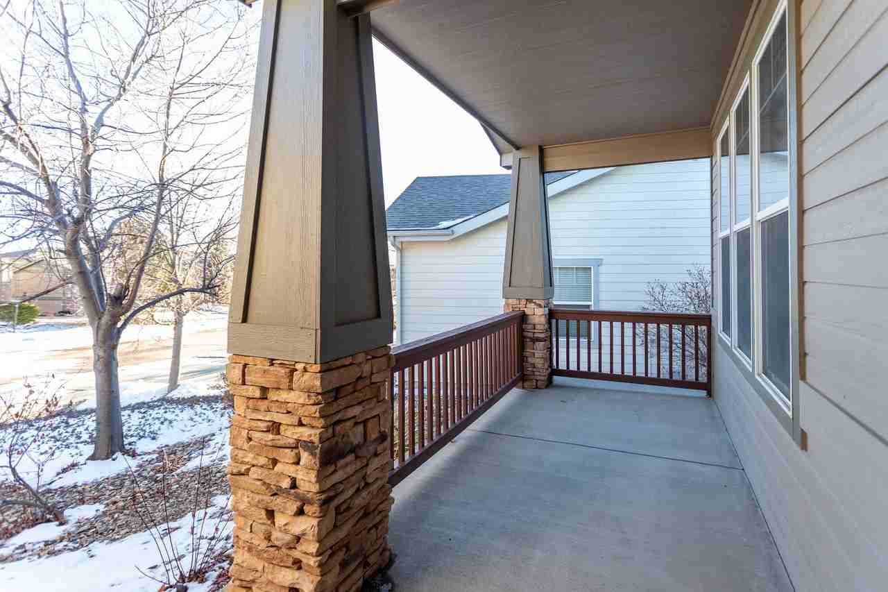 9922 Red Sage Dr - Photo 5 of 48