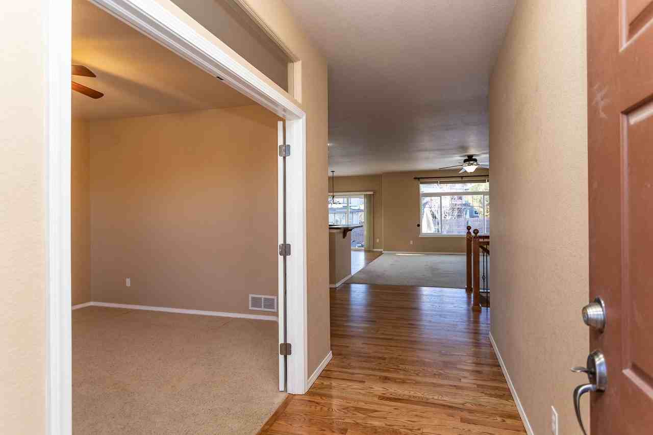9922 Red Sage Dr - Photo 6 of 48
