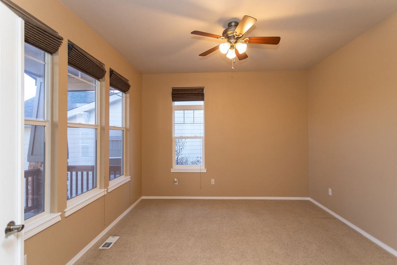 9922 Red Sage Dr - Photo 7 of 48