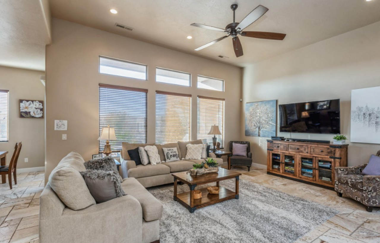 4931 W 3175 S - Photo 4 of 19