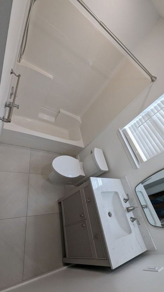 202 Argonaut St - Photo 3 of 28