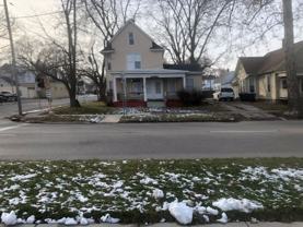 1002 N Center St - Photo 1 of 1
