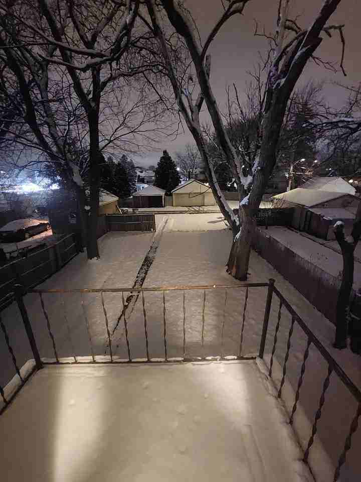 4463 N 58th St - Photo 3 of 9