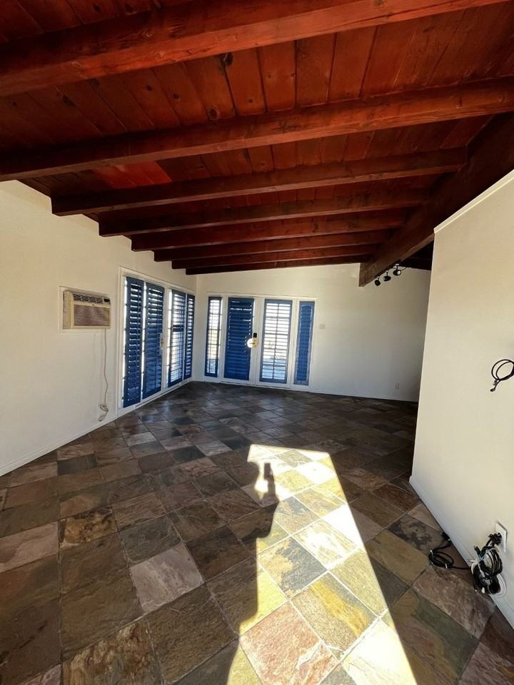 55480 Luna Vista Ln - Photo 3 of 17