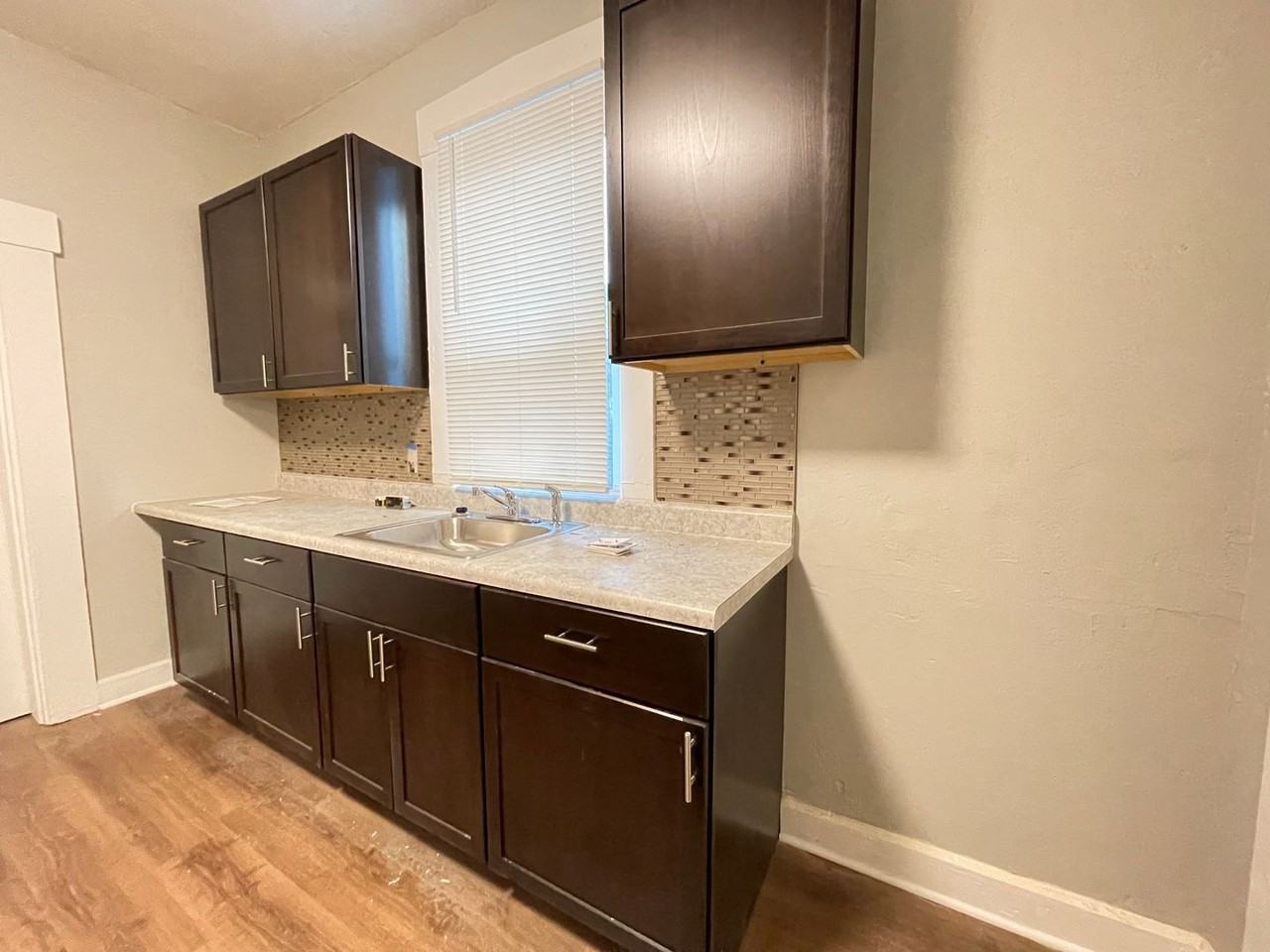 160 Kastner Ave - Photo 2 of 18