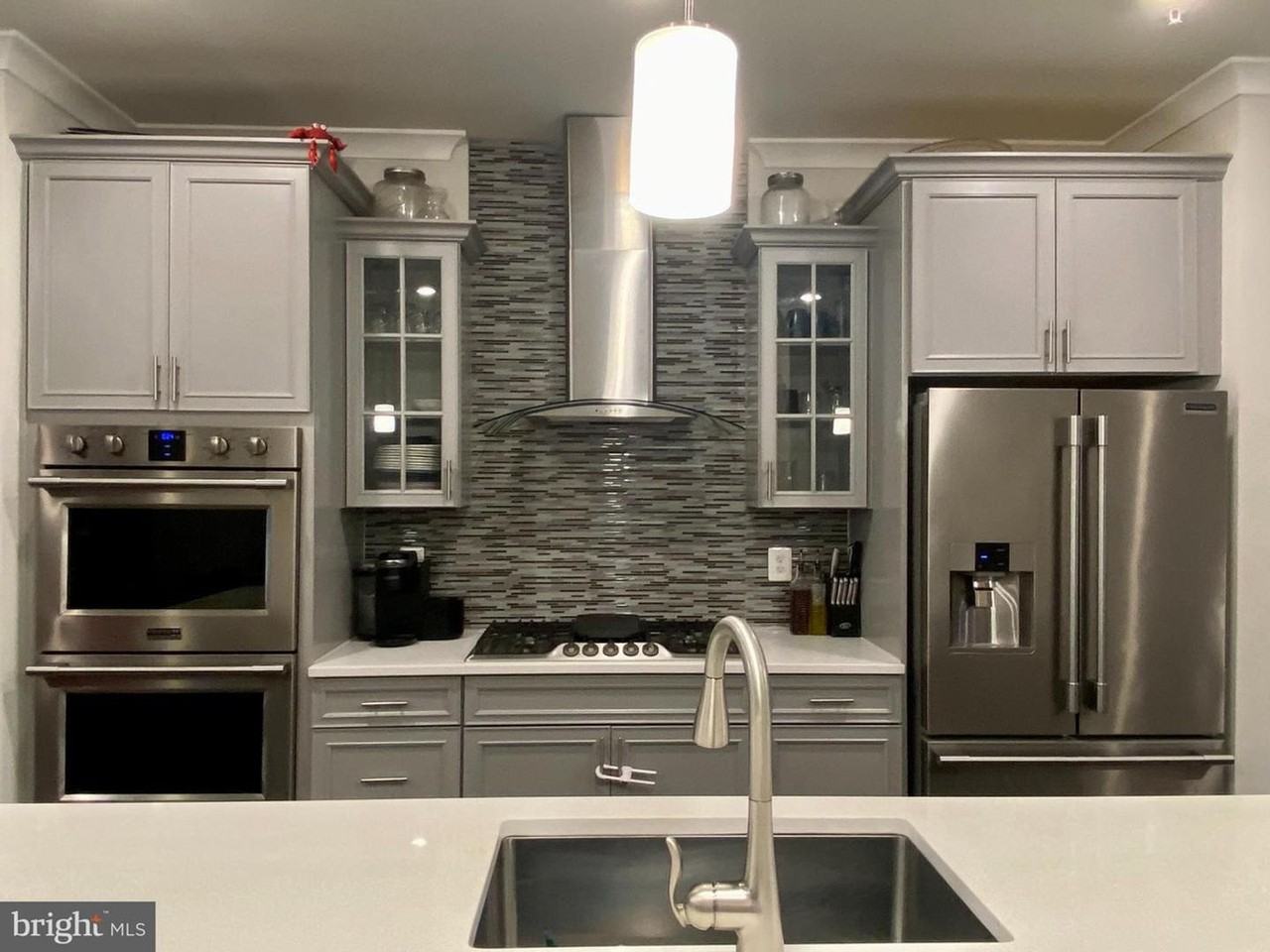 5357 Phillis Wheatley Pl - Photo 3 of 32