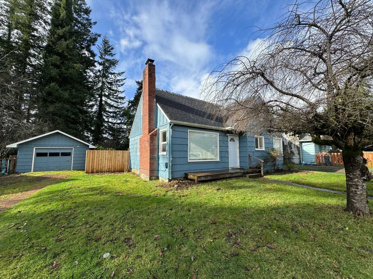 535 Se Elder St - Photo 2 of 30