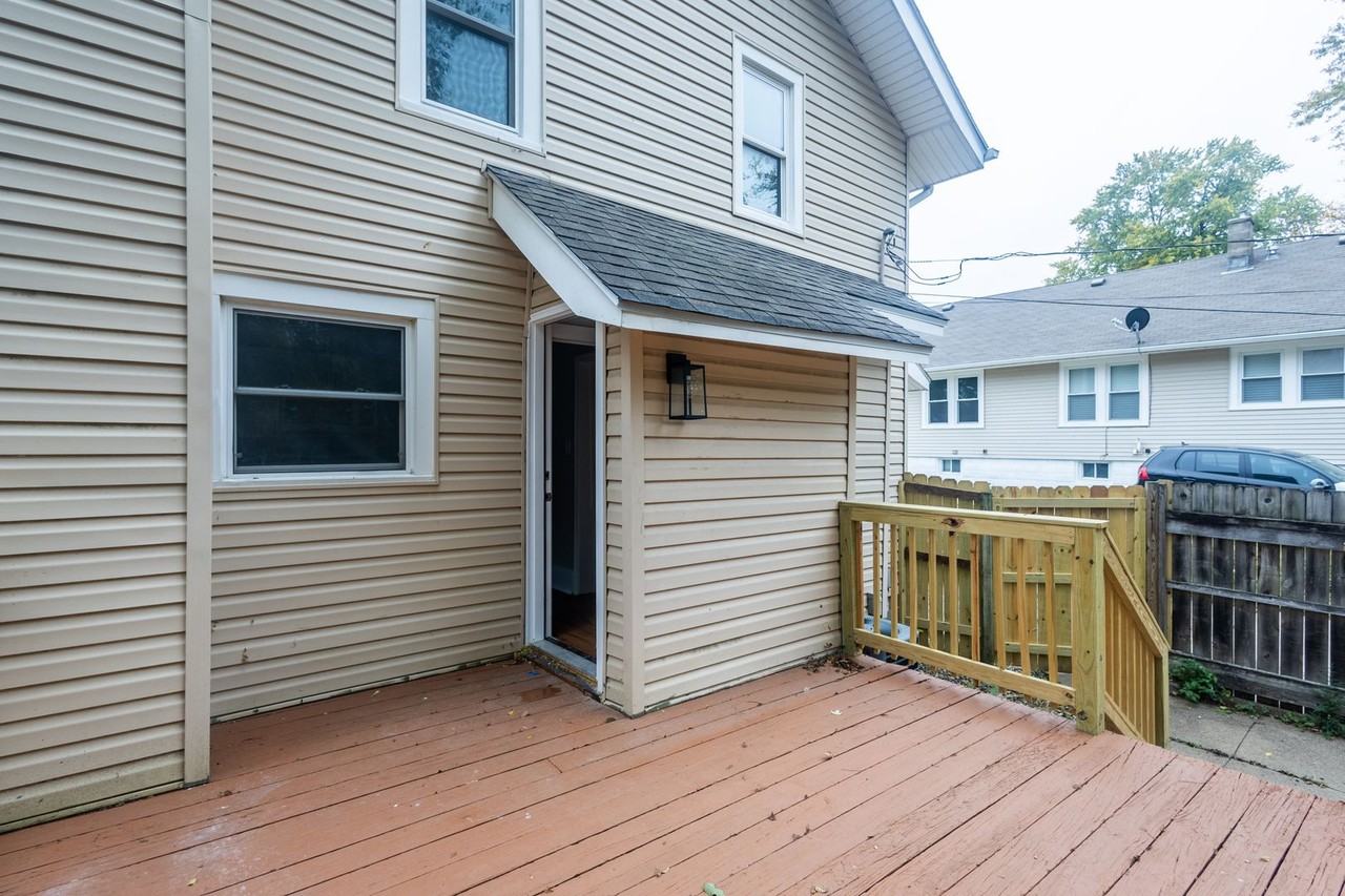 4234 Parker St - Photo 4 of 23