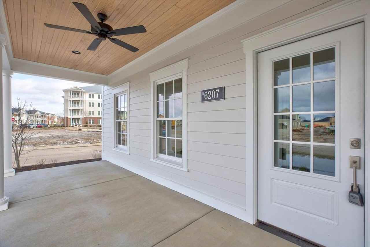 6207 St Bernadette Ave - Photo 6 of 50