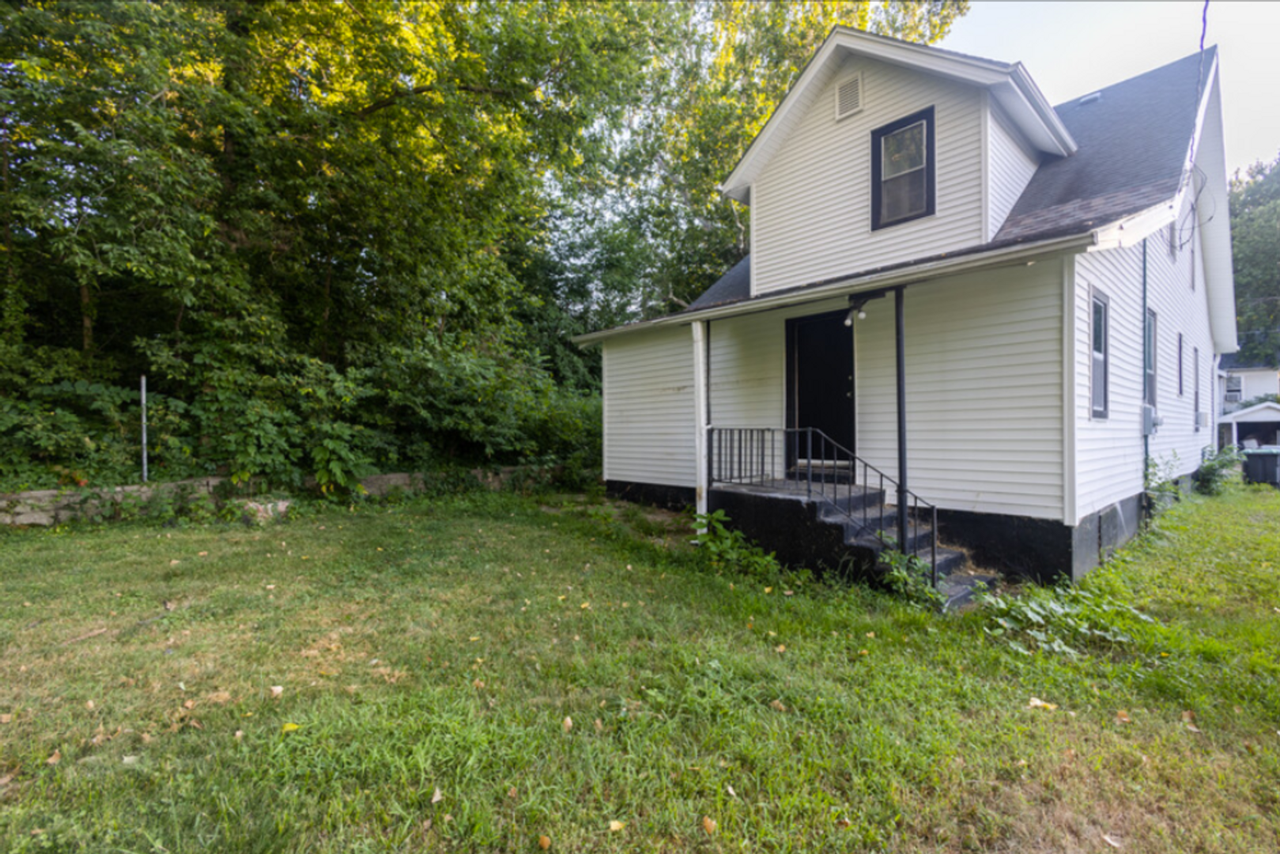 4921 N 34th Ave - Photo 2 of 21