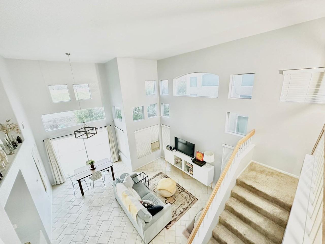 791 Chatham Way - Photo 2 of 31