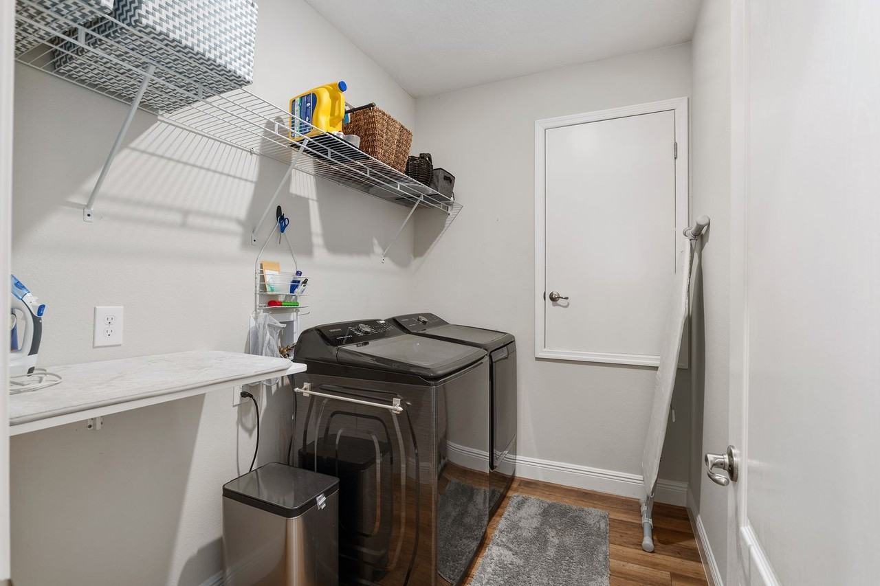 24608 Nw 7th Ln - Photo 3 of 12