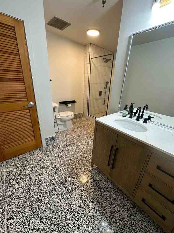 505 Whitehall St Sw - Photo 5 of 23