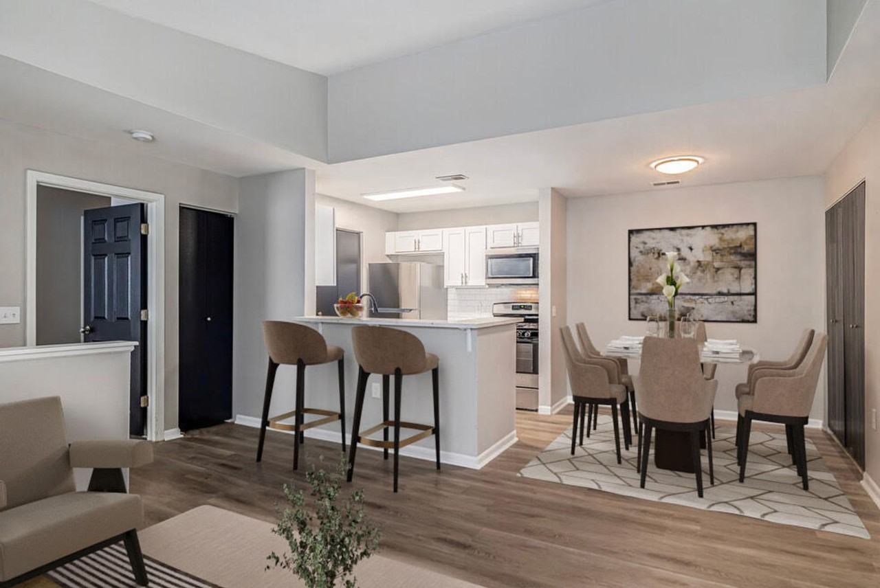 9036 Charlotte Ct - Photo 3 of 16