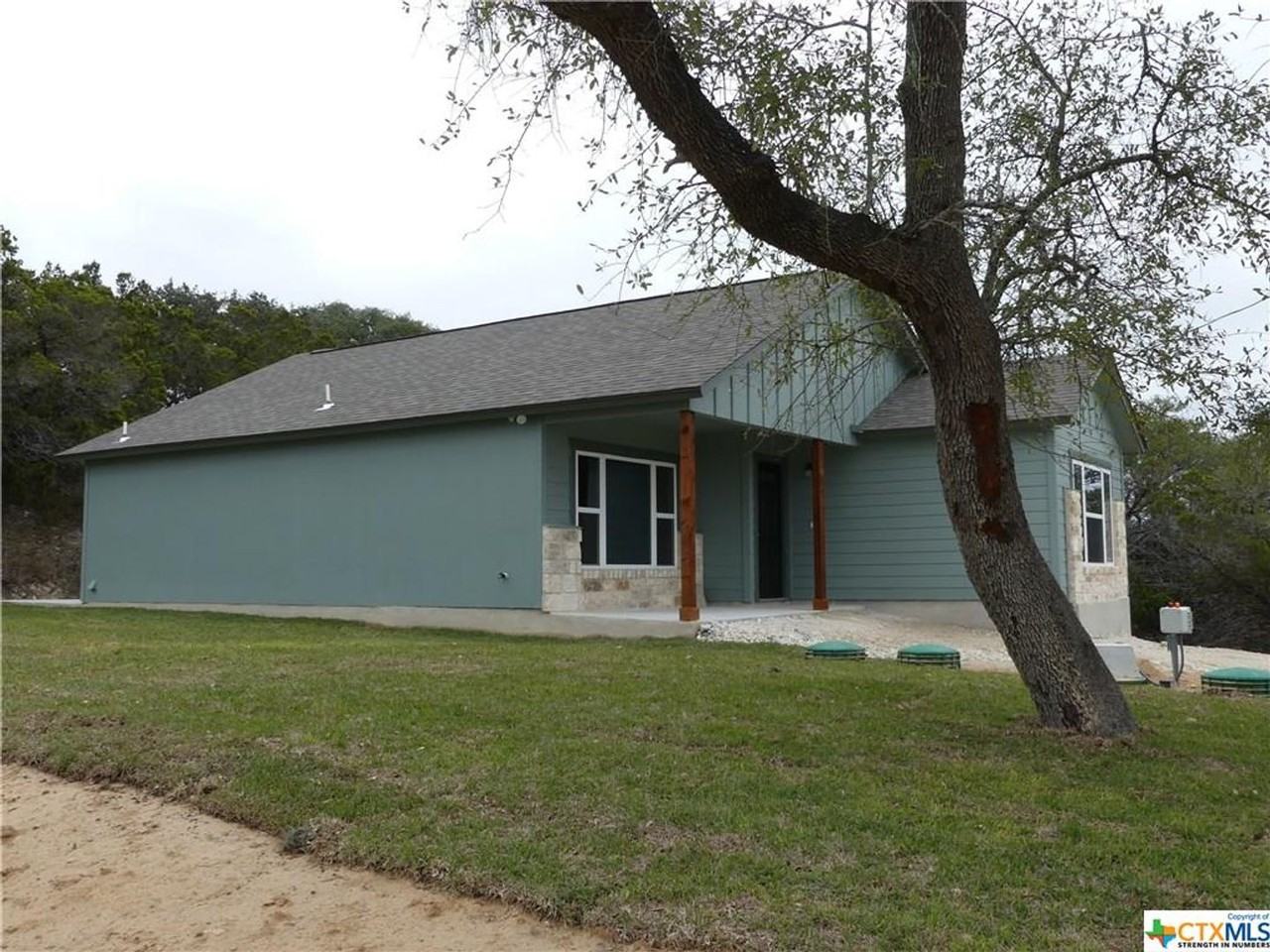 2455 Golf Dr - Photo 2 of 24