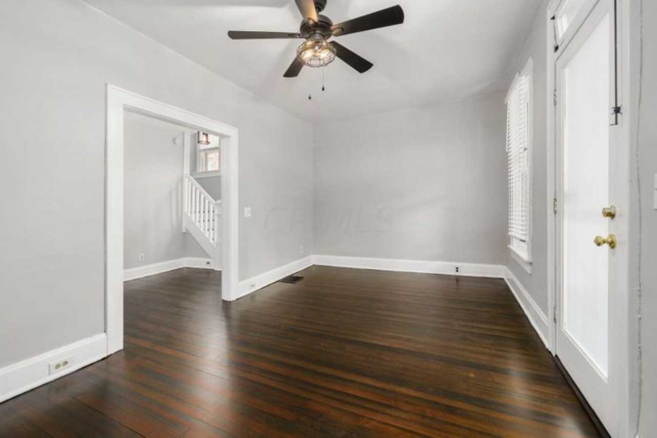 1085 Mount Pleasant Ave - Photo 3 of 44