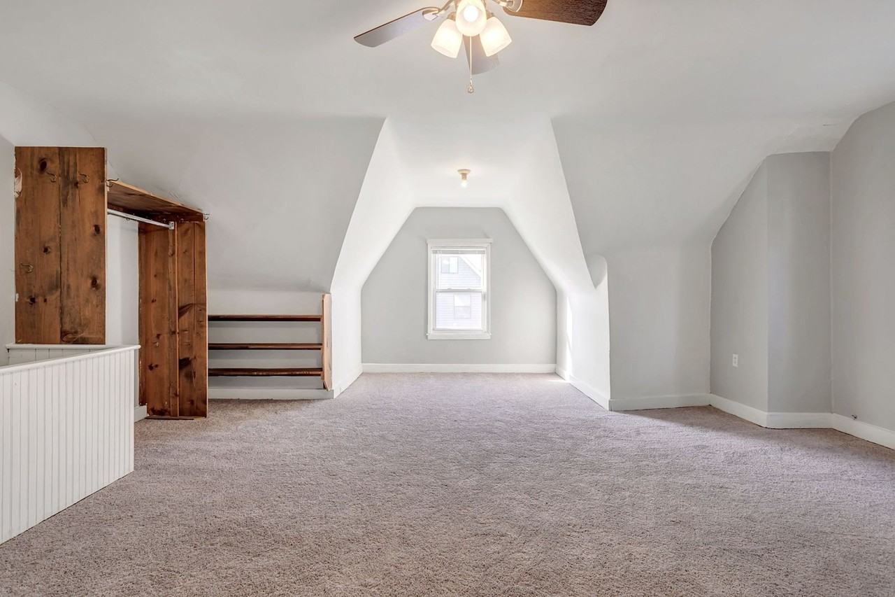 3709 Orpwood St - Photo 7 of 34