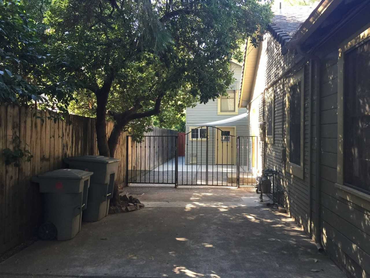 484 1/2 E 3rd Ave - Photo 3 of 19