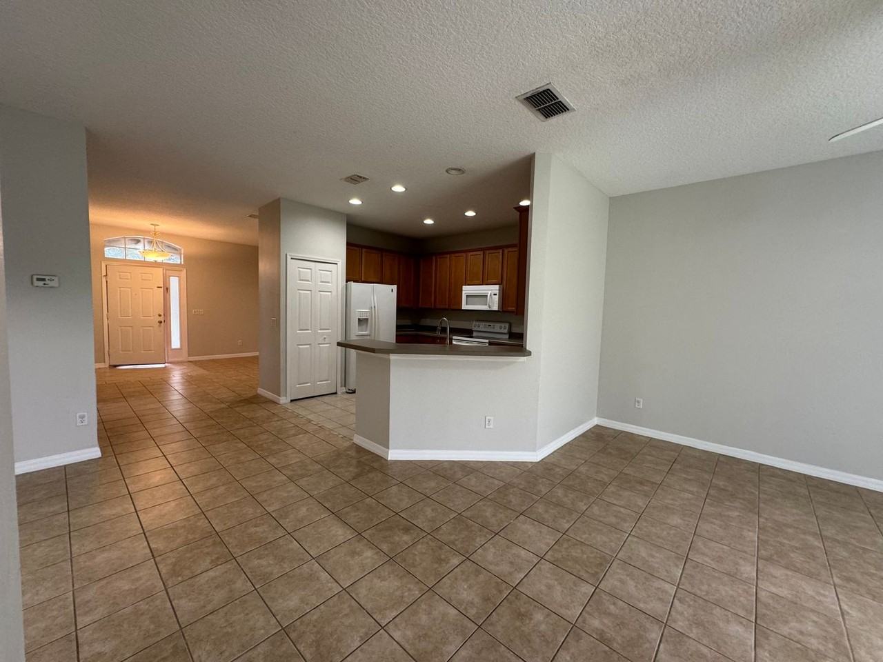 10360 Sandy Marsh Ln - Photo 5 of 30