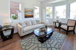 featured image of 1037 8th St