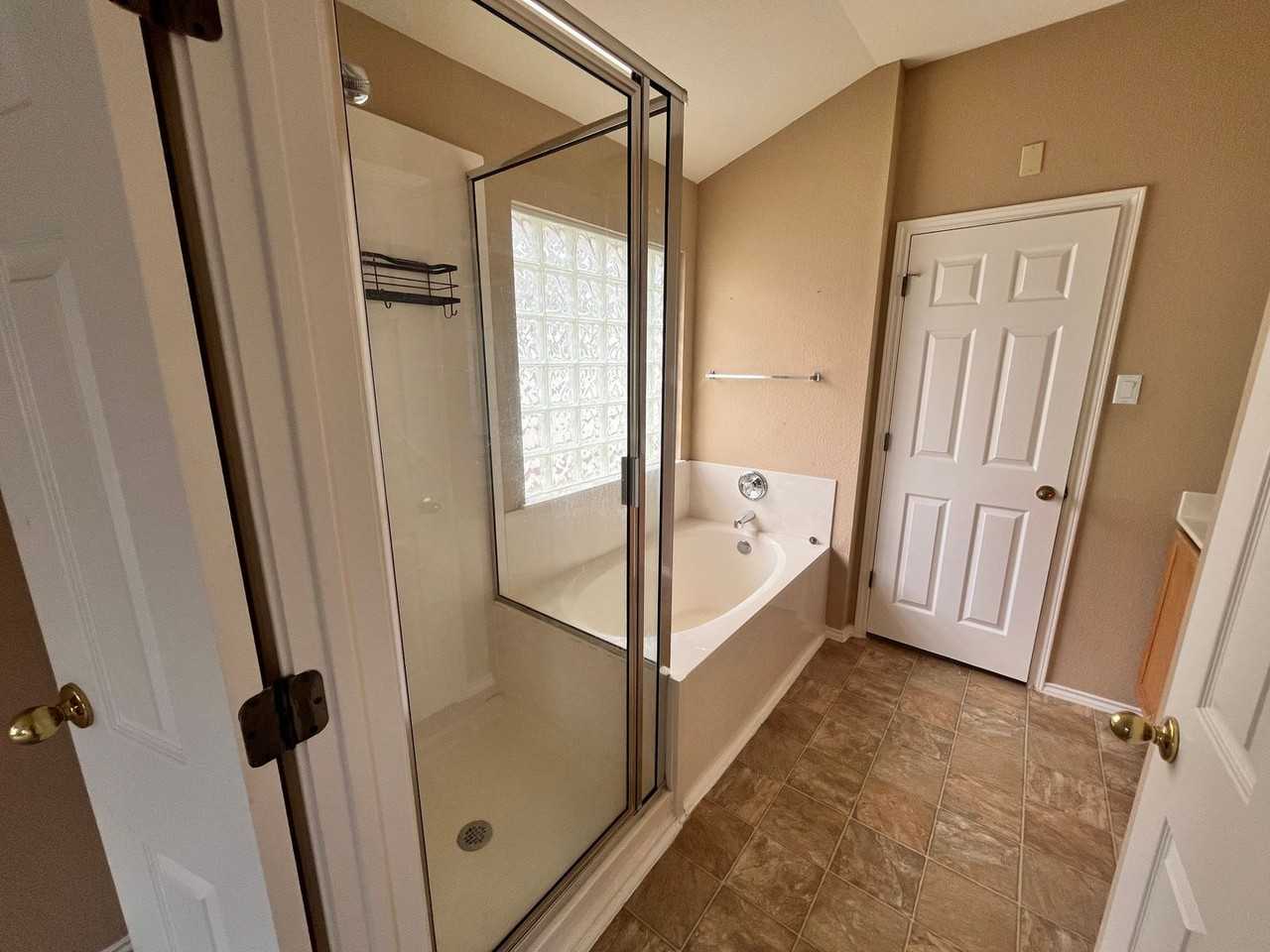 11313 Dodge Cattle Dr - Photo 7 of 17