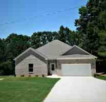 featured image of 163 Farm Dr