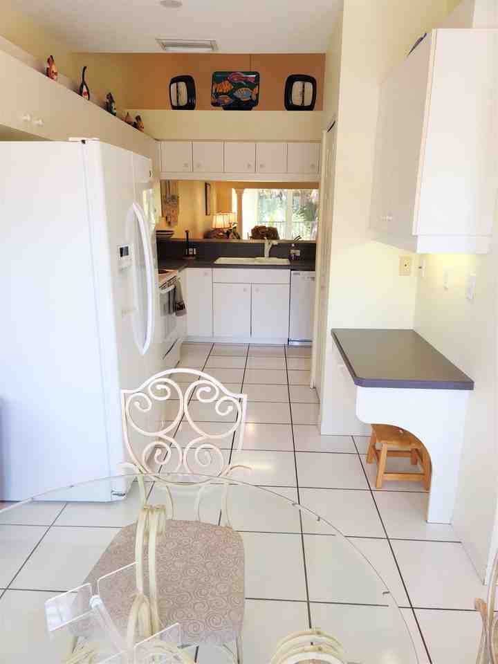 318 Clearbrook Cir #203 - Photo 7 of 50