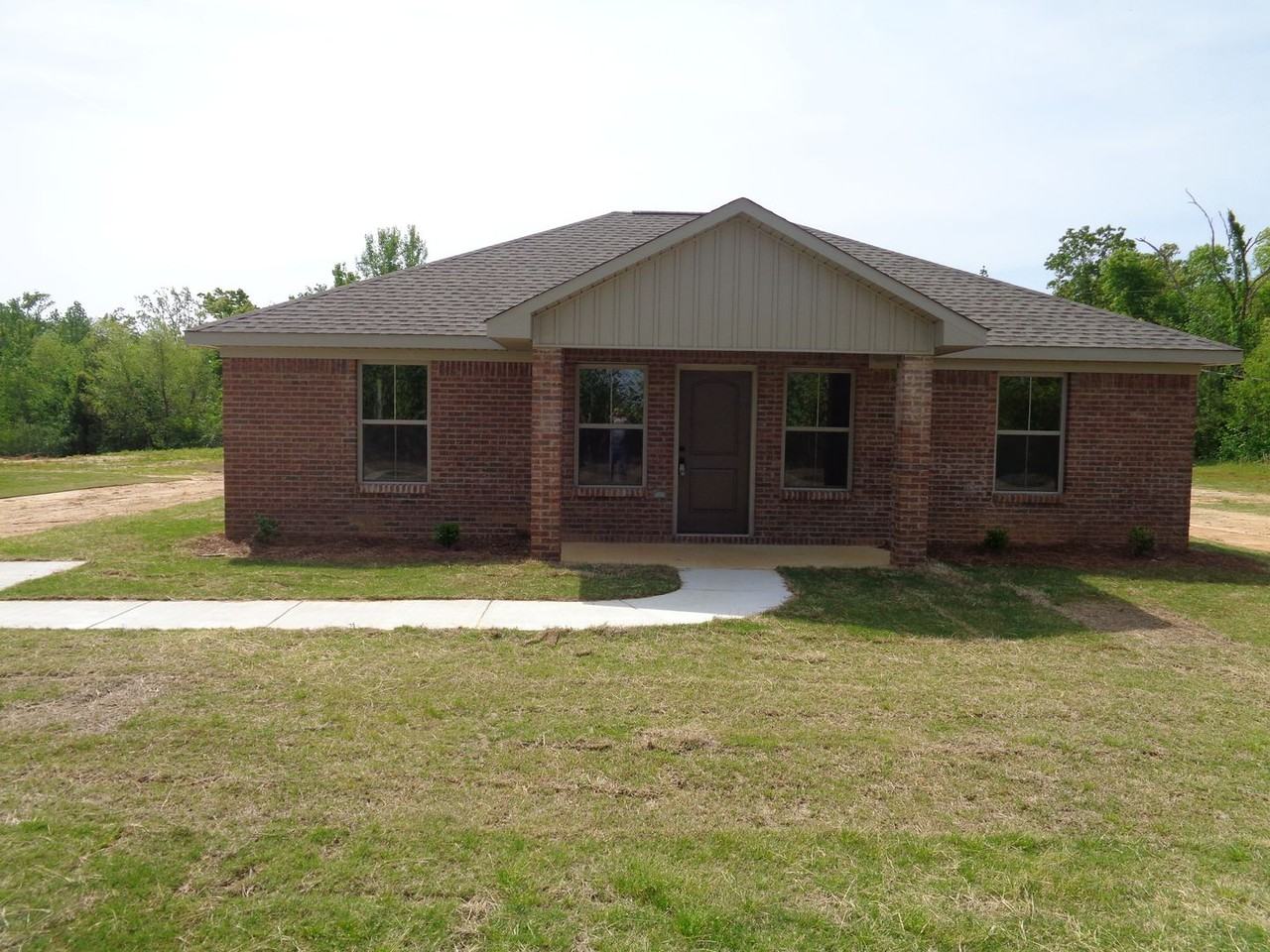 1580 County Road 885 - Photo 2 of 15