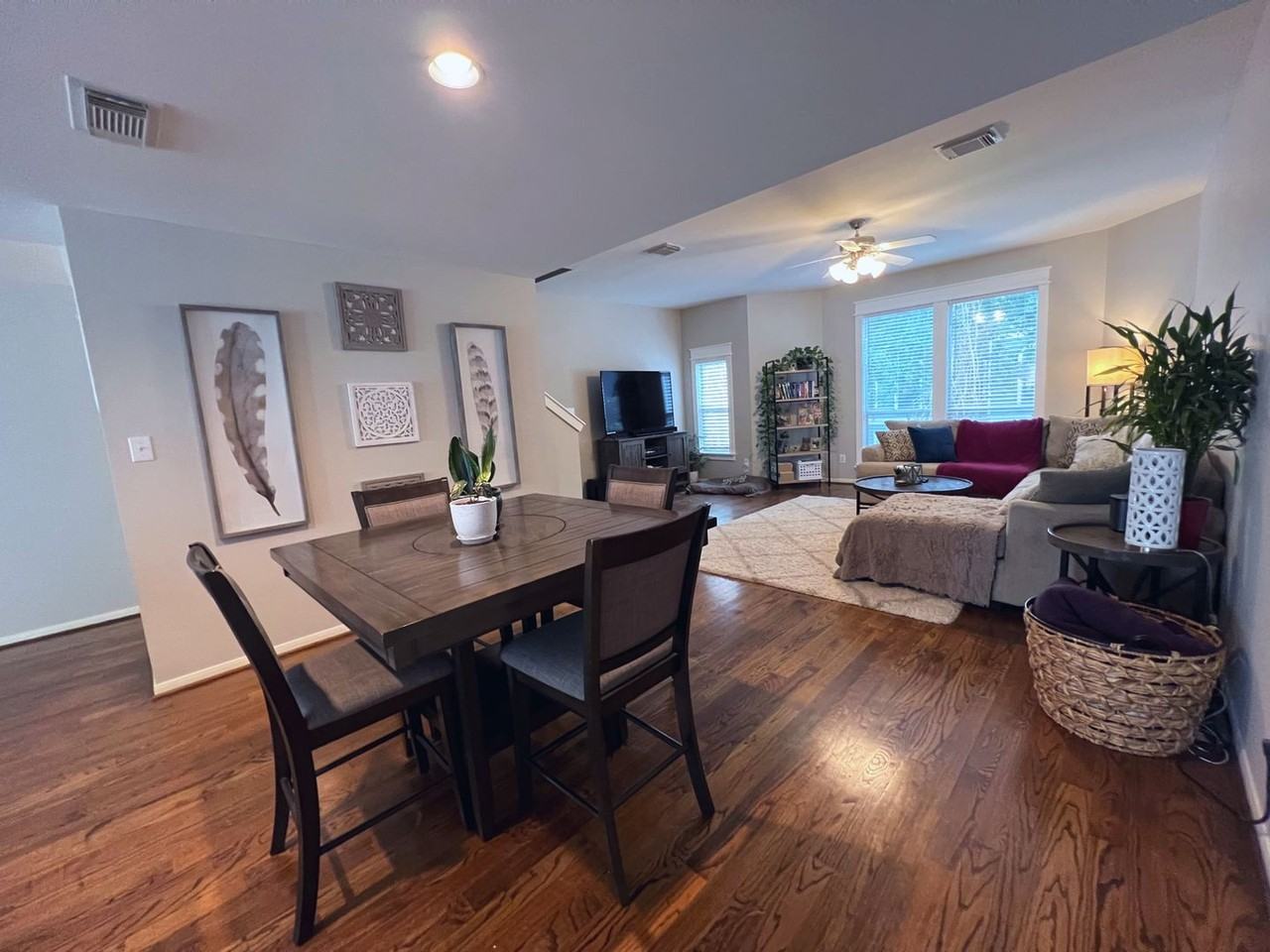 1728 Bevis St - Photo 6 of 26