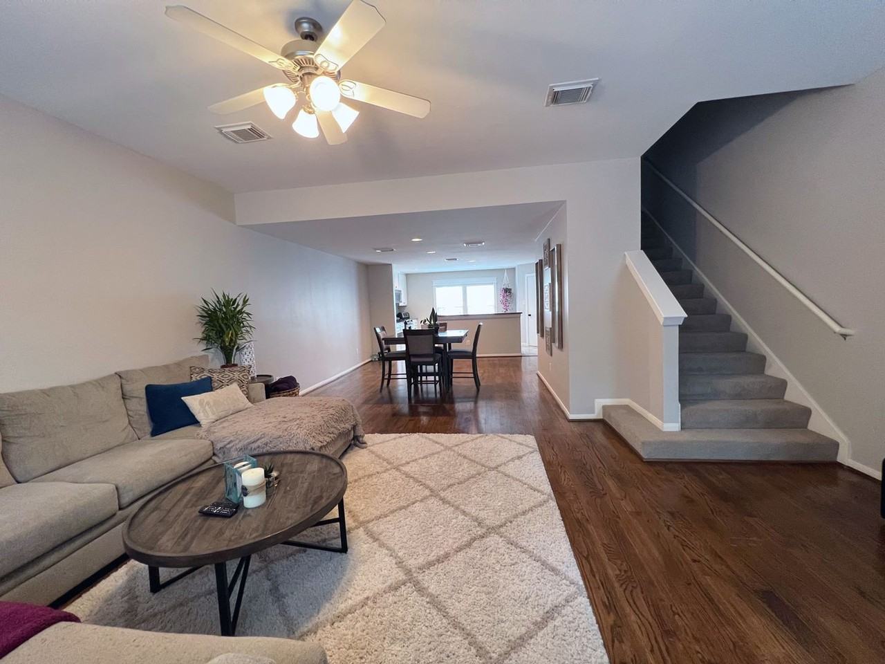 1728 Bevis St - Photo 7 of 25