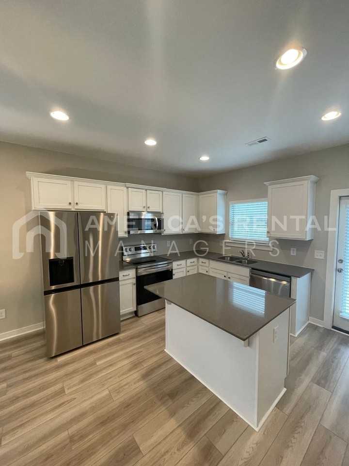 2116 Ellsworth Loop Rd Sw - Photo 6 of 39