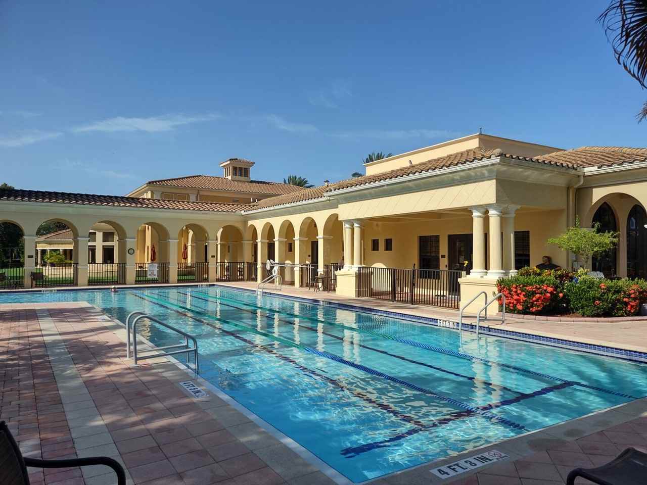 116 Pesaro Dr - Photo 6 of 50