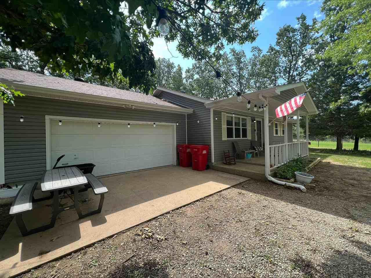 42176 Maries Road 638 - Photo 2 of 16