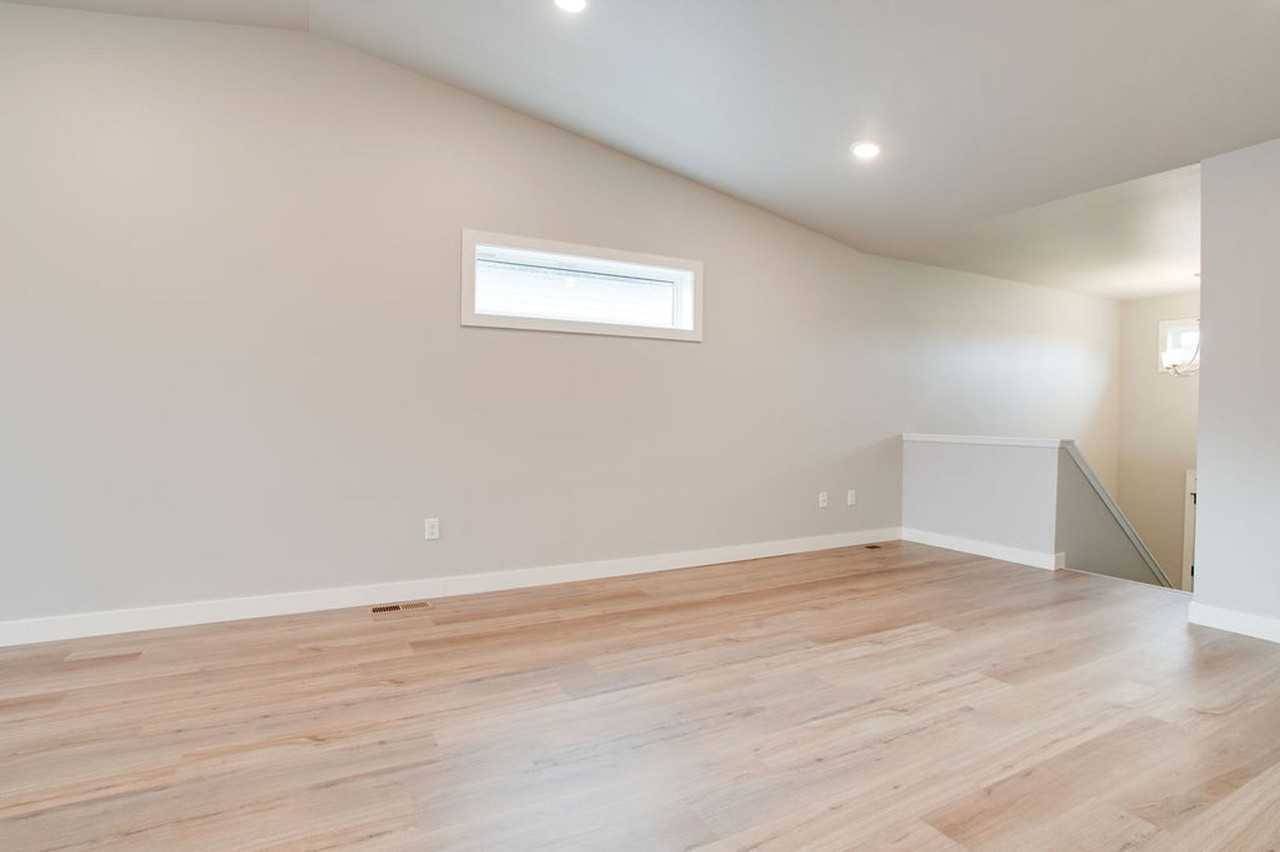 4543 17th St S - Photo 7 of 29