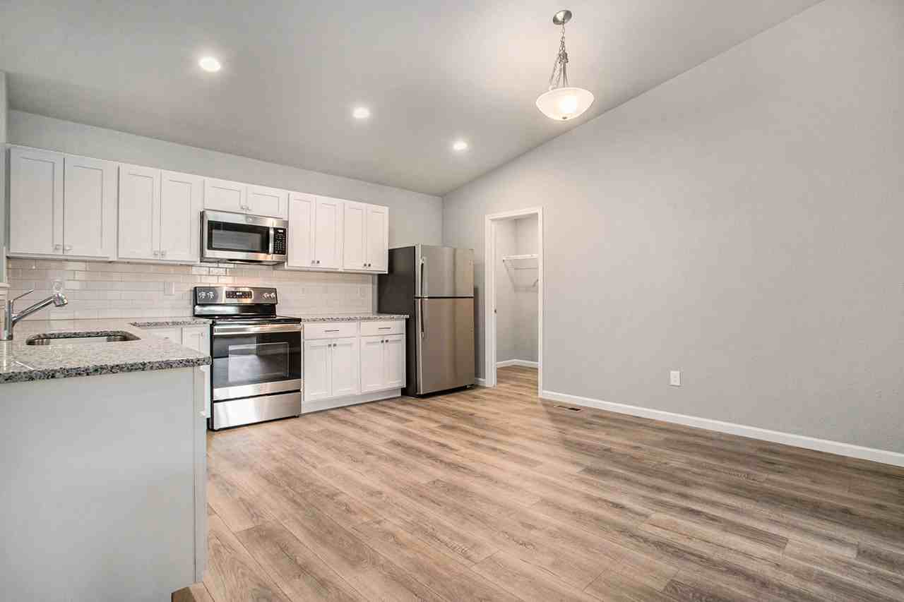 3143 Alder Dr Sw - Photo 3 of 13