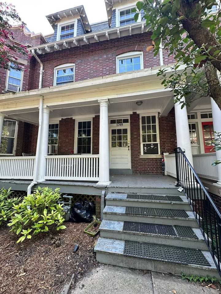 1748 Lamont St Nw #3