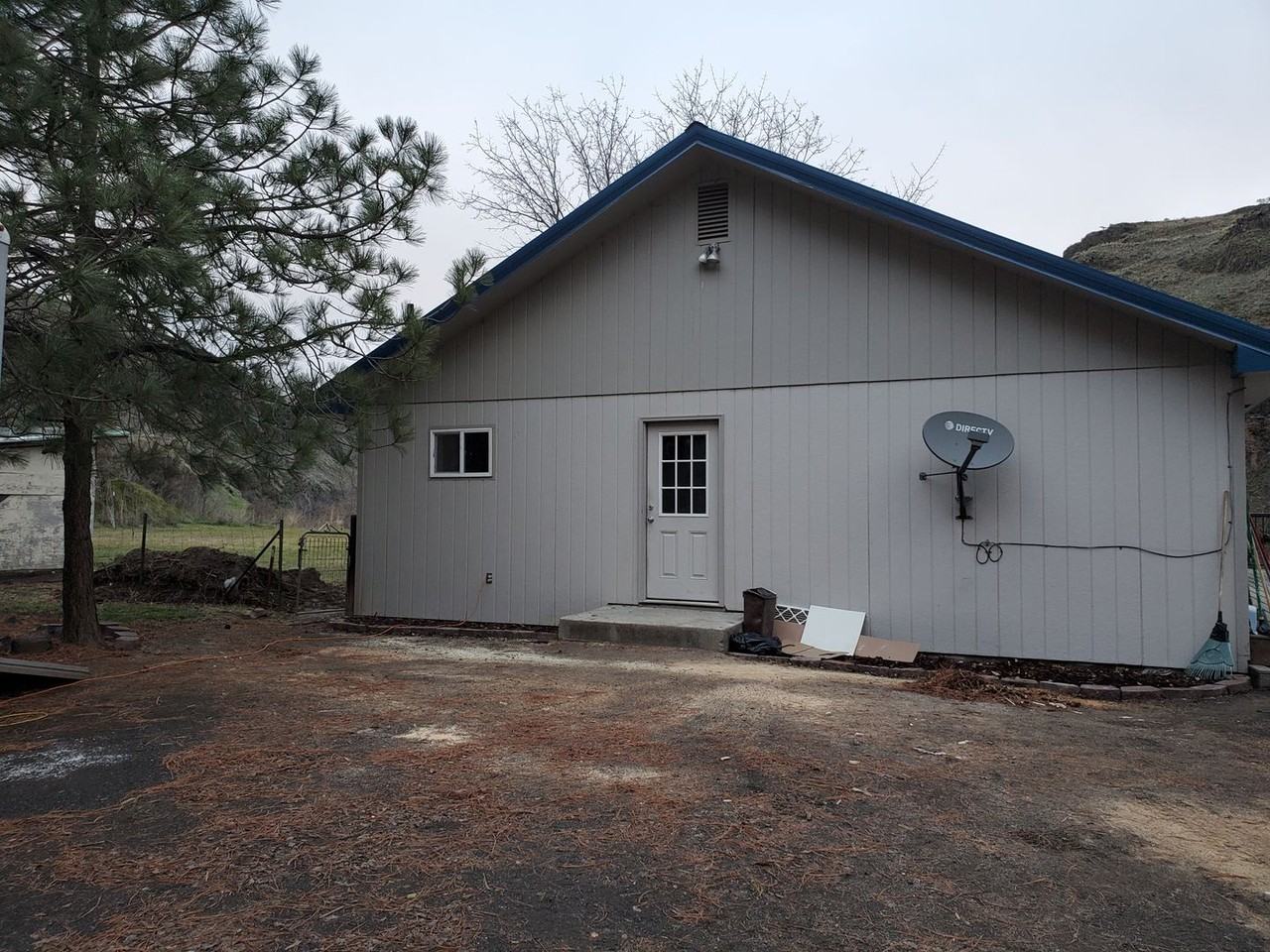 8049 Asotin Creek Rd - Photo 2 of 20