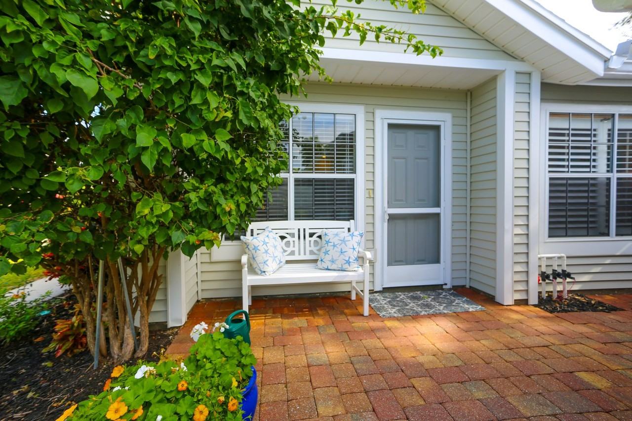 127 Bristol Ln - Photo 6 of 50