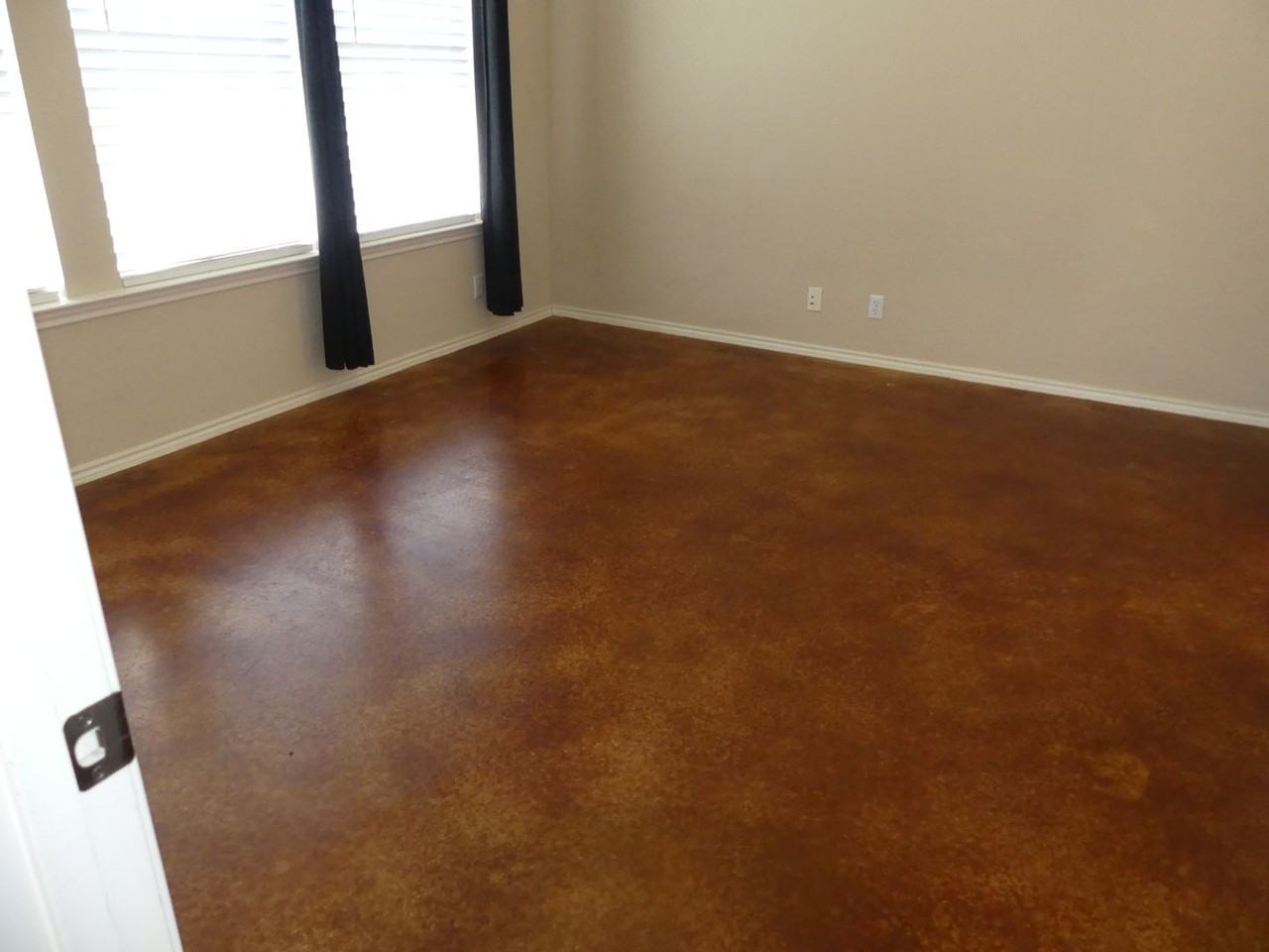 235 Hay Barn St - Photo 4 of 34