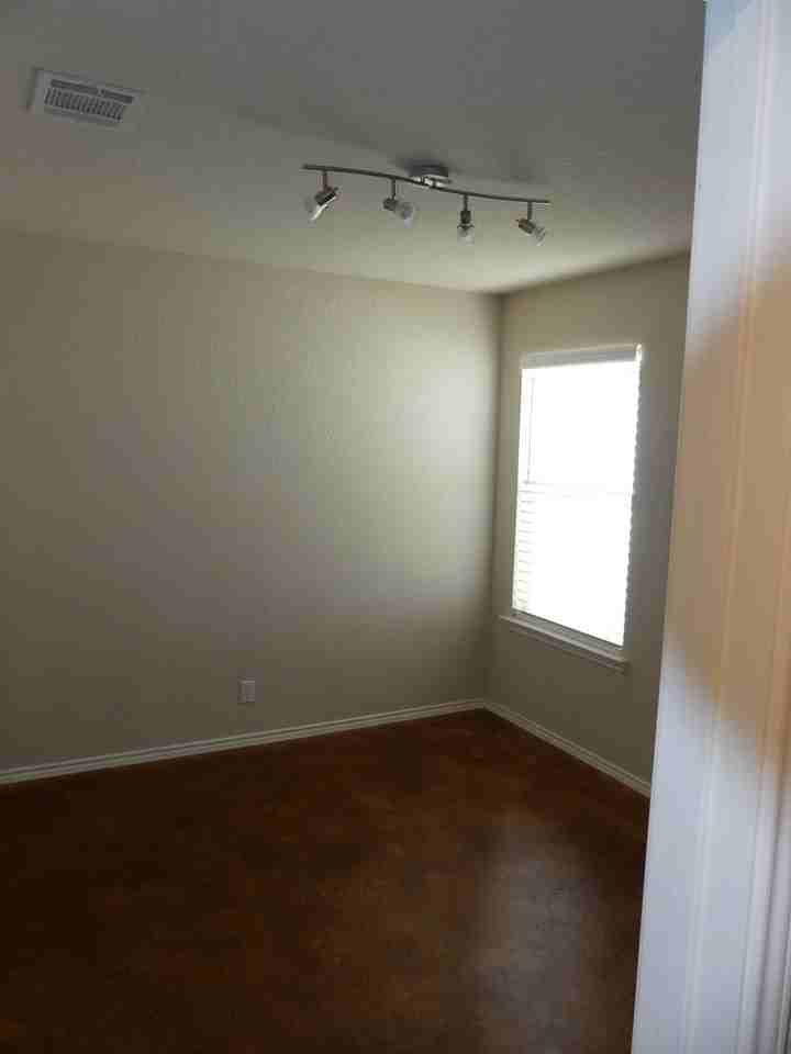 235 Hay Barn St - Photo 3 of 34