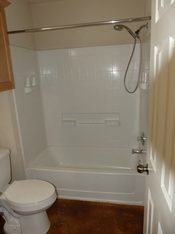 235 Hay Barn St - Photo 4 of 34