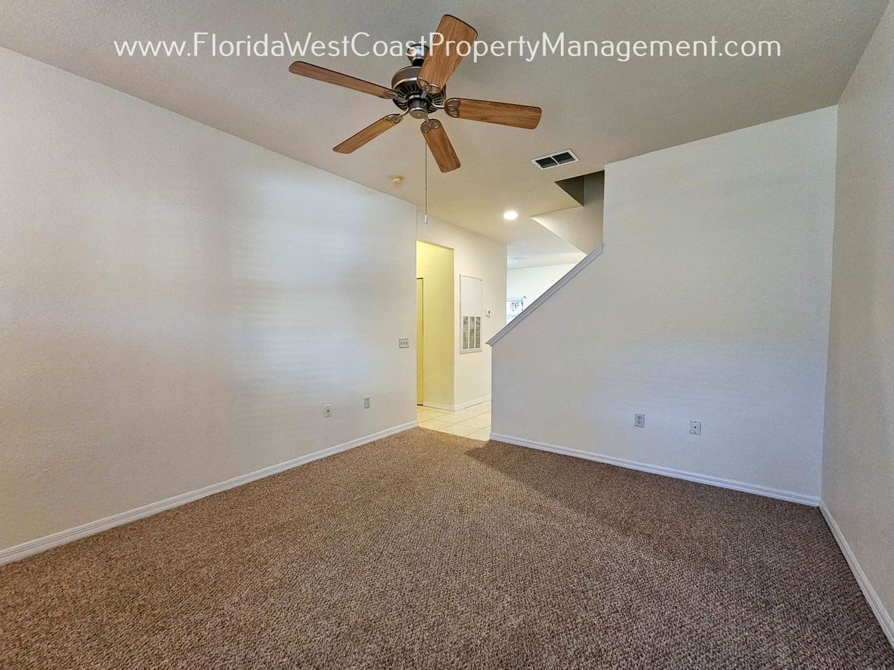 7654 Plantation Cir - Photo 7 of 28